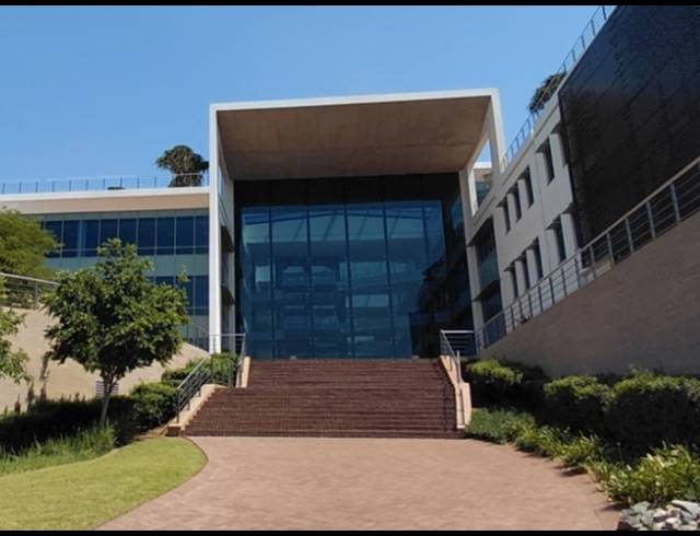 4,542M² OFFICE TO LET IN WATERFALL